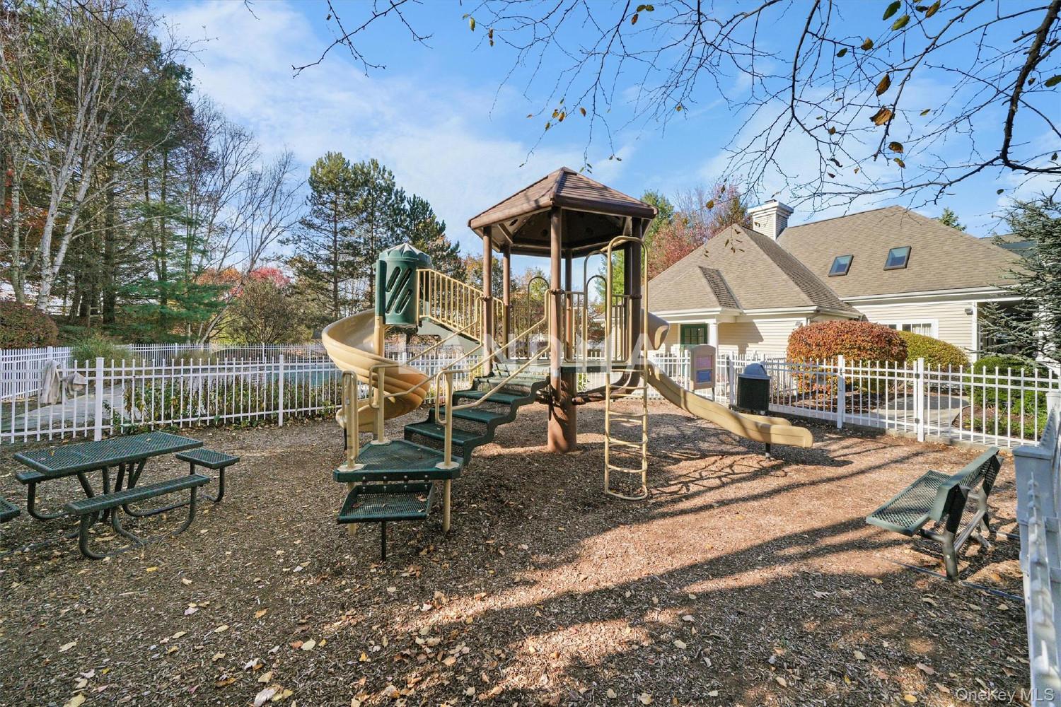 25 Briarbrook Drive  Unit 25 官网图片 32