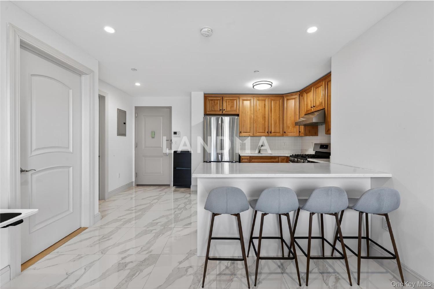 6538 Austin Street  Unit 5G 官网图片 5