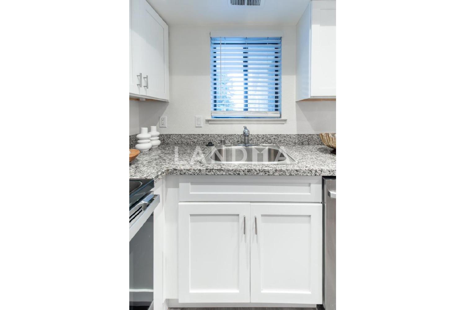 703 San Conrado Terrace #6 官网图片 12