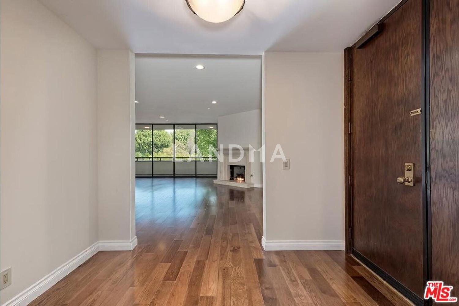 300 N Swall Drive #106 官网图片 6
