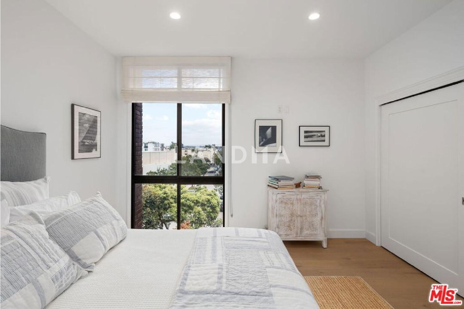 300 N Swall Drive #354 官网图片 27