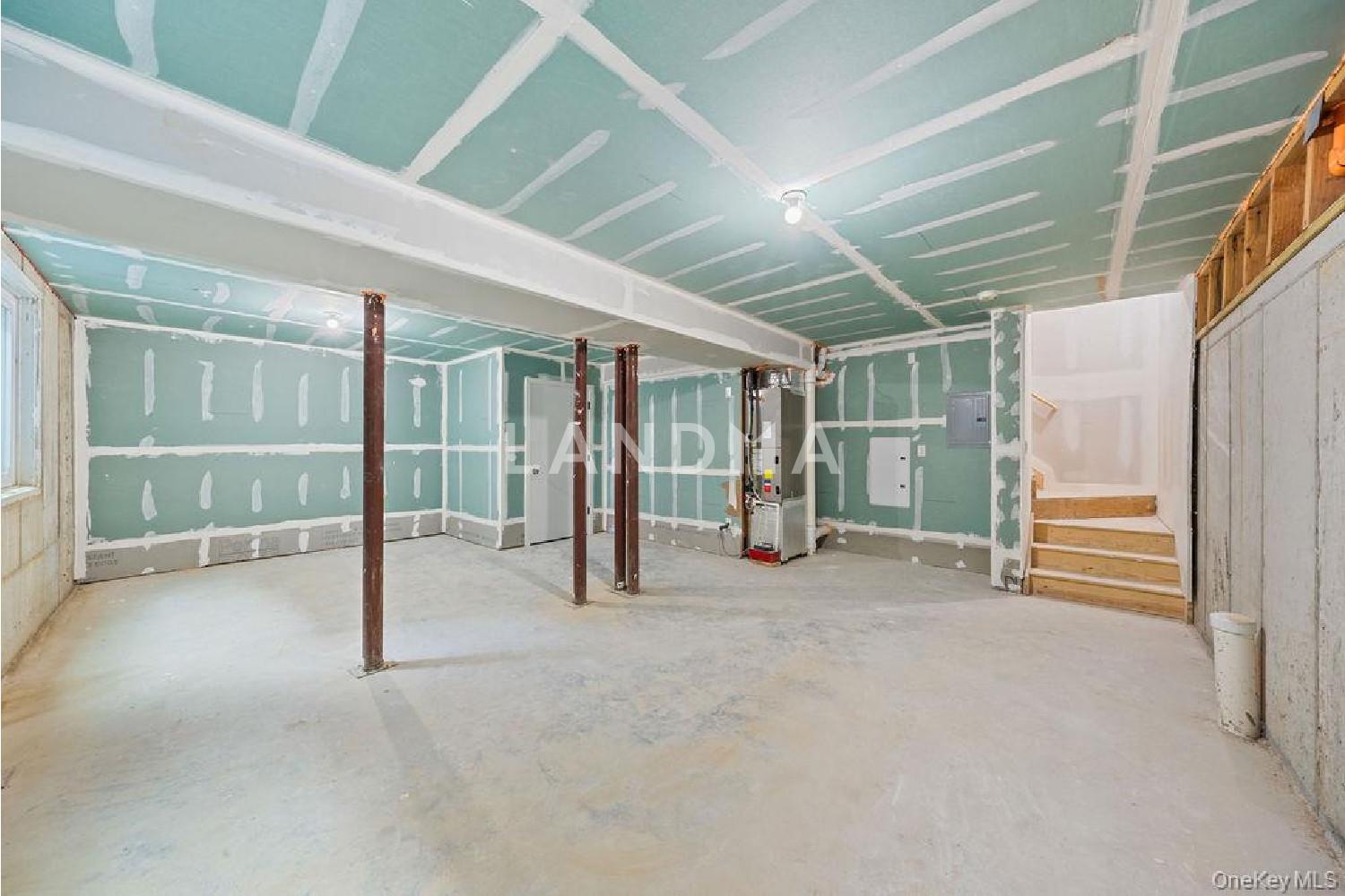 472 W Central Avenue  Unit 105 官网图片 21
