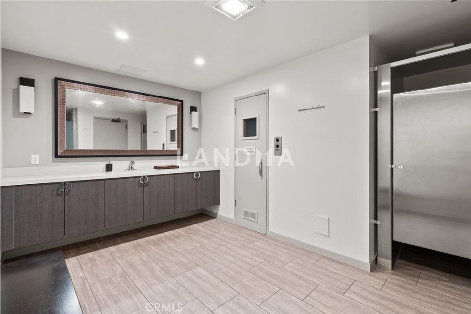 1880 Veteran Avenue #PH 306 官网图片 54