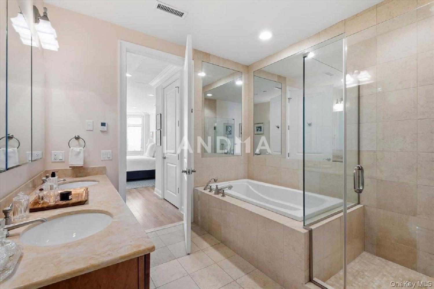 1 Christie Place  Unit 207 E 官网图片 6
