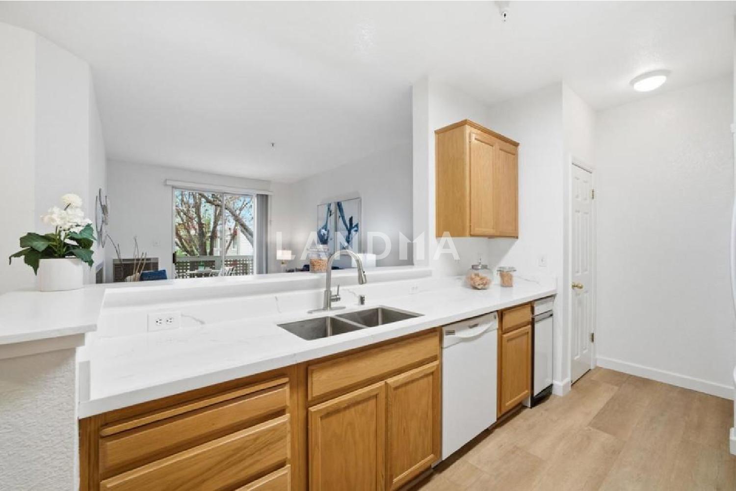 250 Santa Fe Terrace #209 官网图片 8