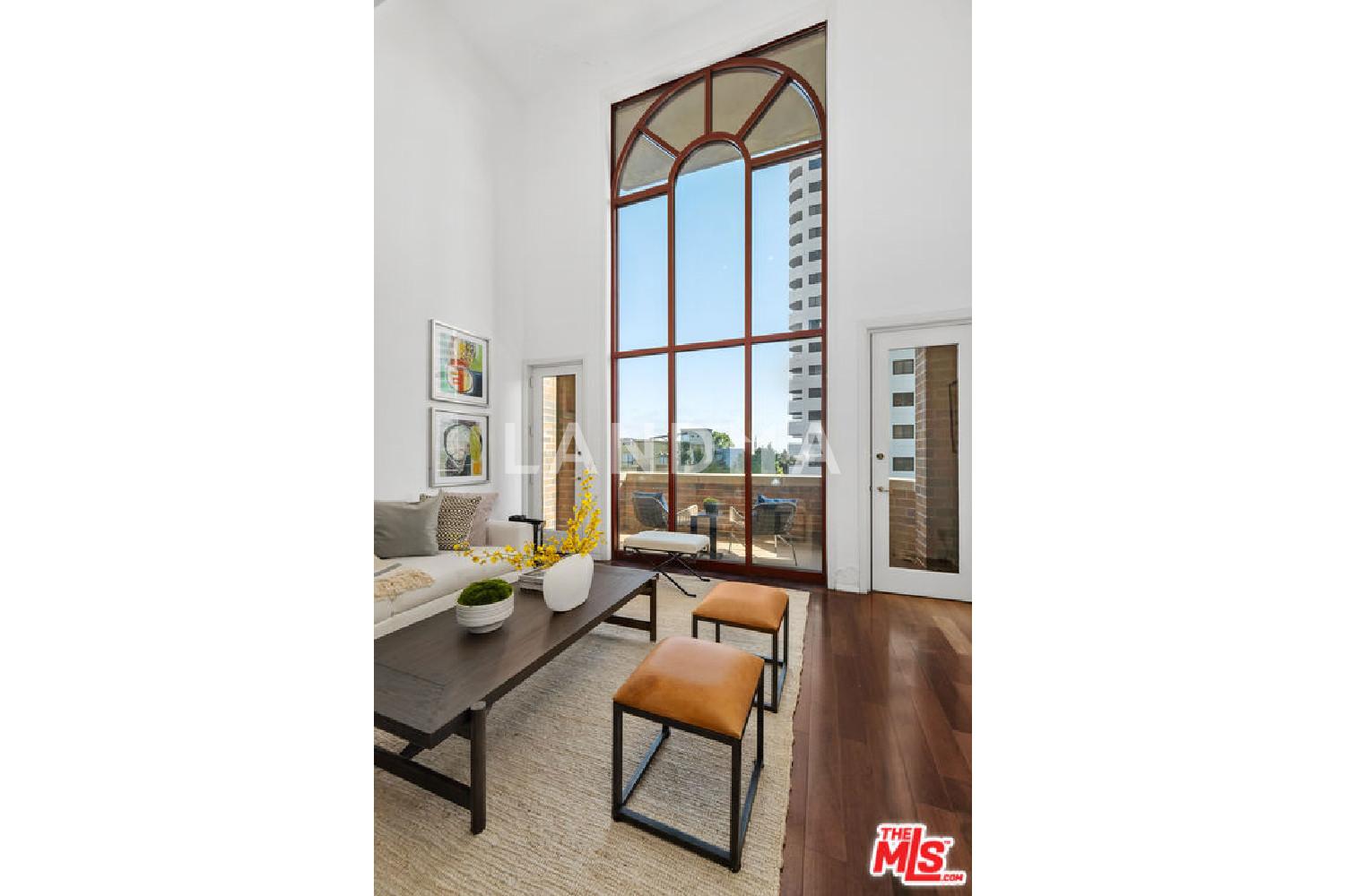 10550 Wilshire Boulevard #305