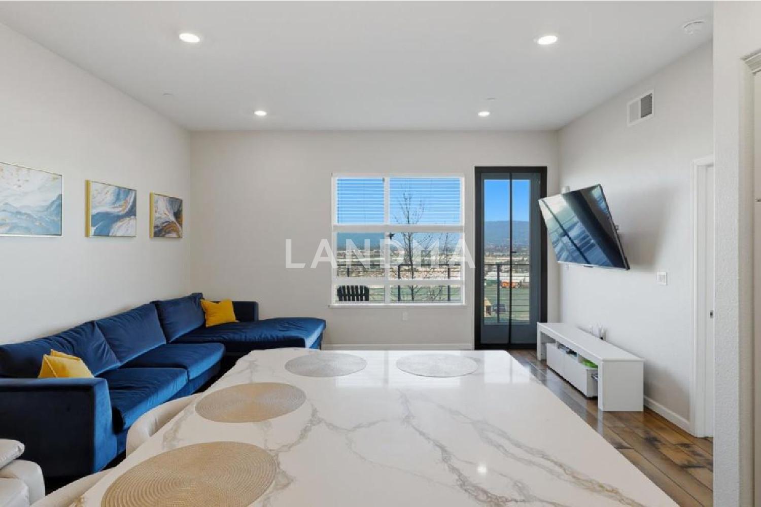 382 Llano De Los Robles Avenue #3 官网图片 4
