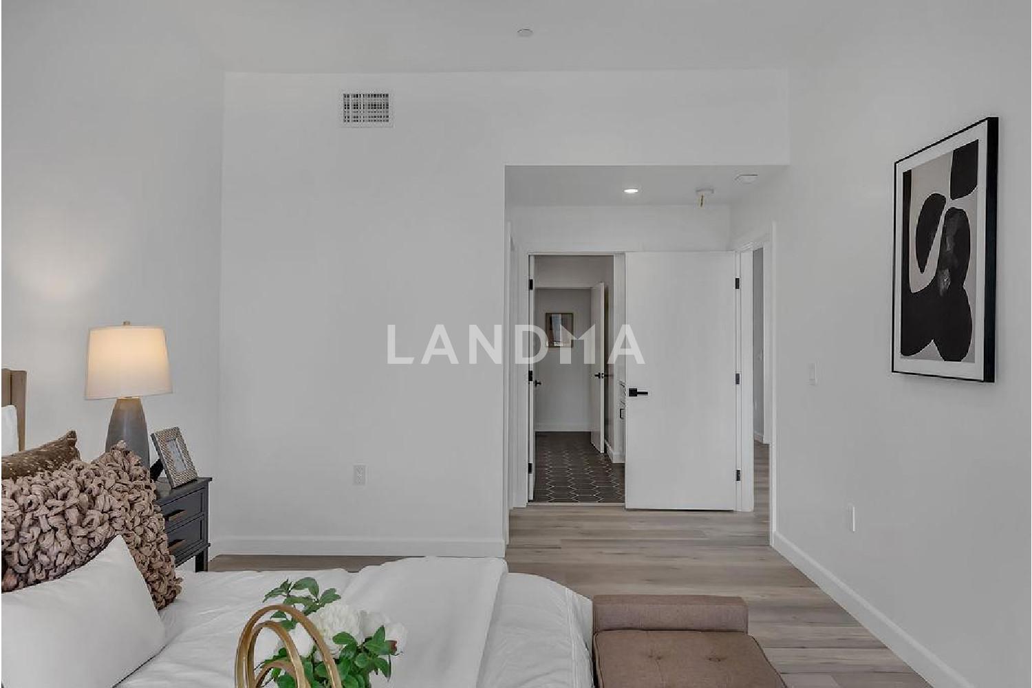 889 McLellan Drive #210 官网图片 34
