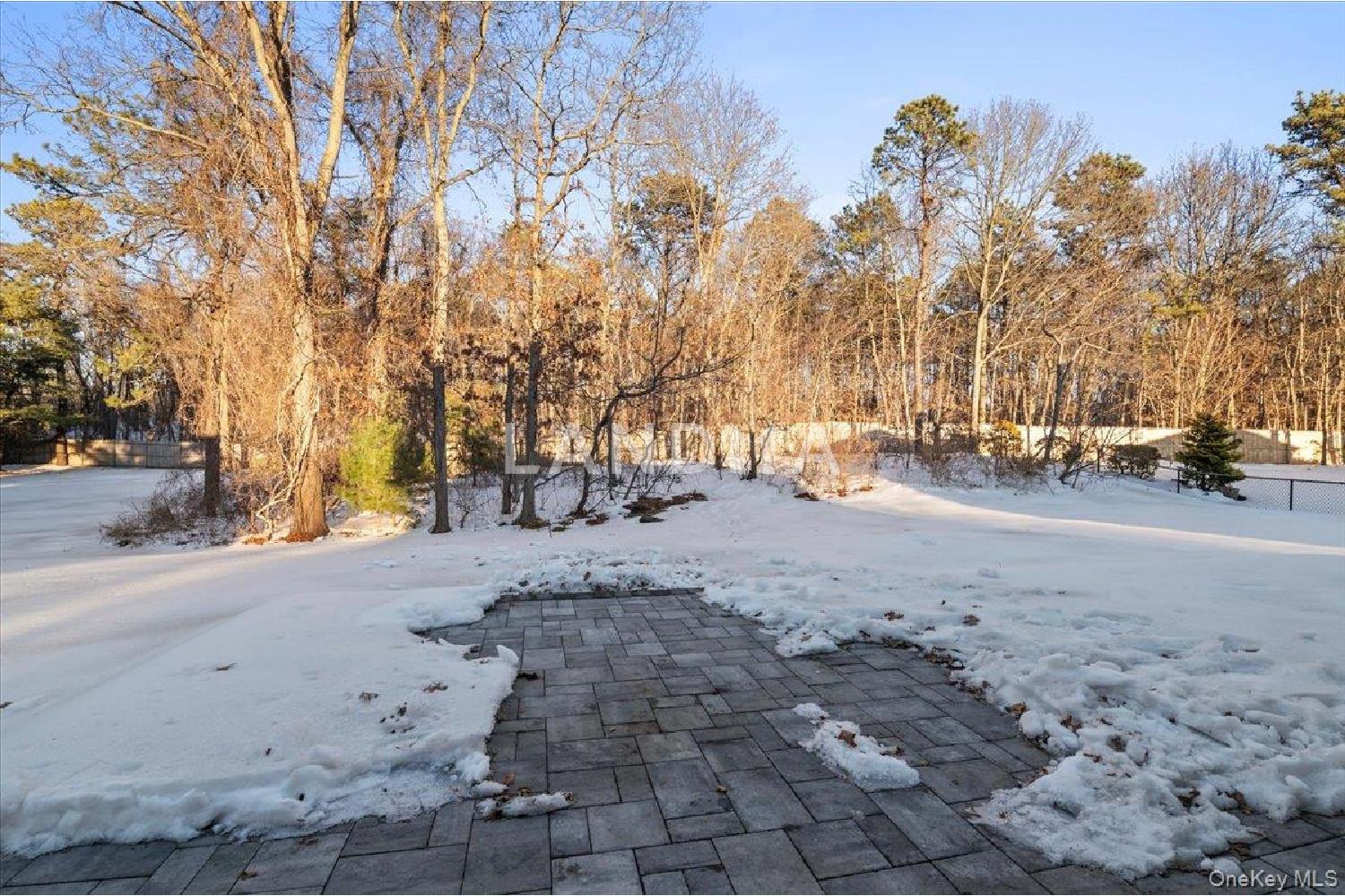 205 Fairfield Drive E 官网图片 32