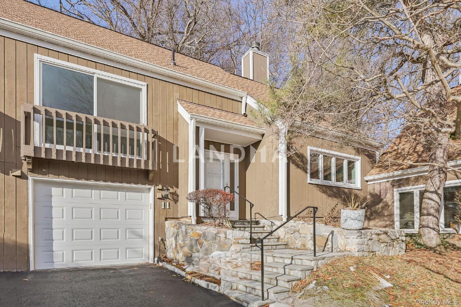 11 Pondview Close