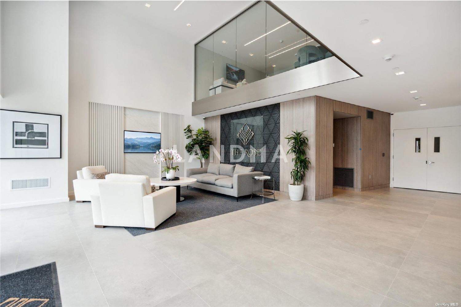 218 Middle Neck Road  Unit 107 官网图片 21