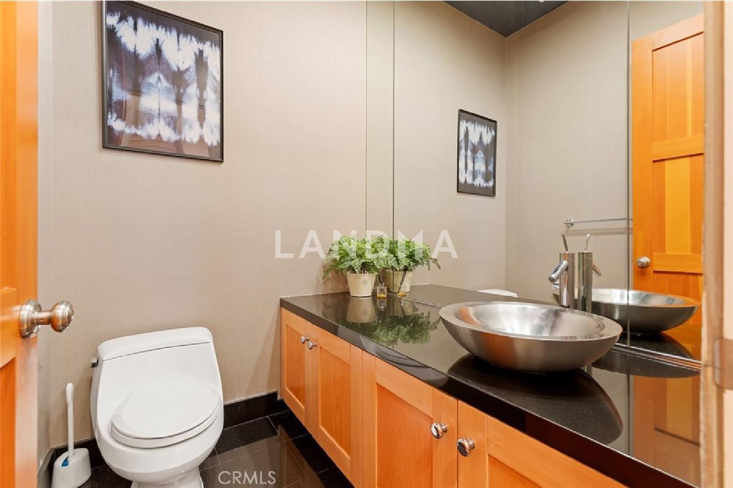 2323 S Beverly Glen Boulevard #9 官网图片 27