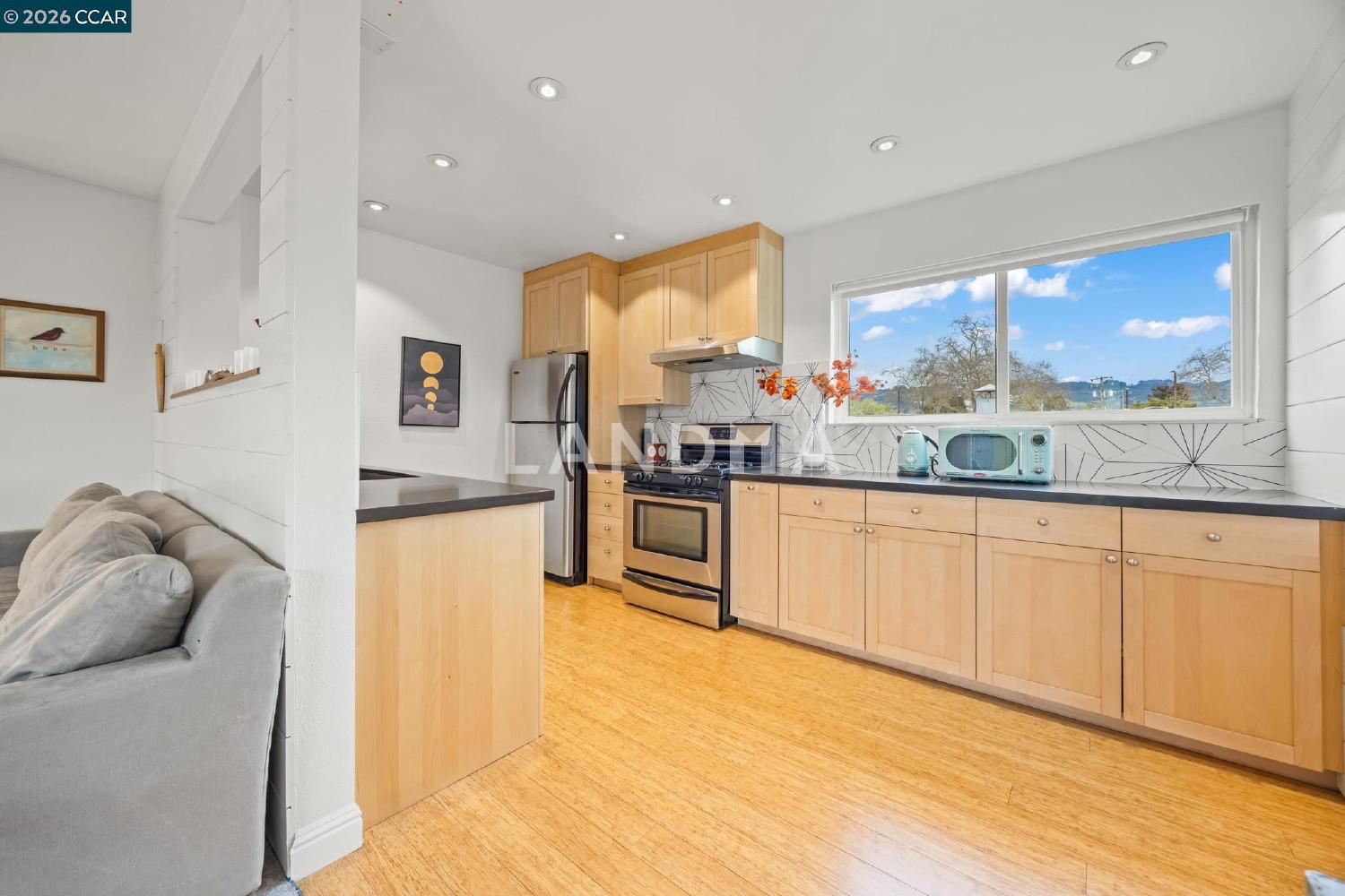 2327 10th Street #4 官网图片 8