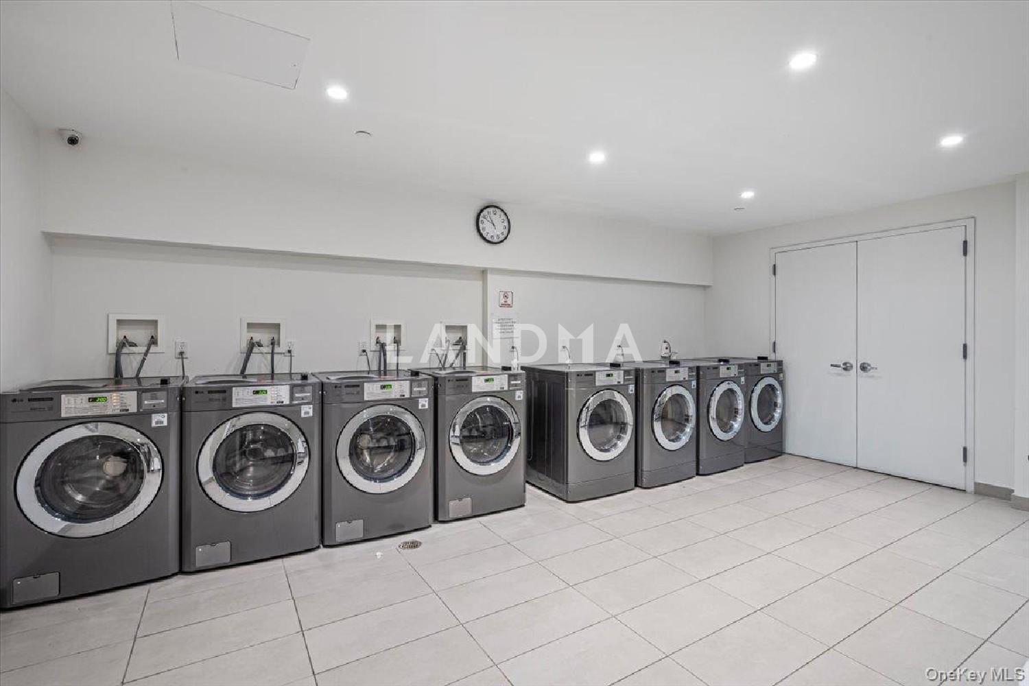87-22 51st Avenue  Unit 4E 官网图片 5