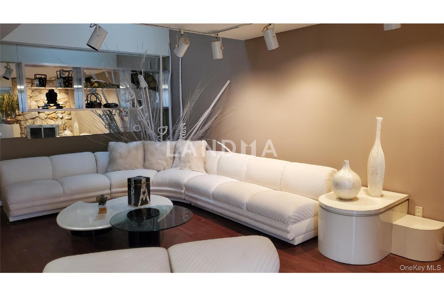 45 Windsor Gate  Unit 45 官网图片 5