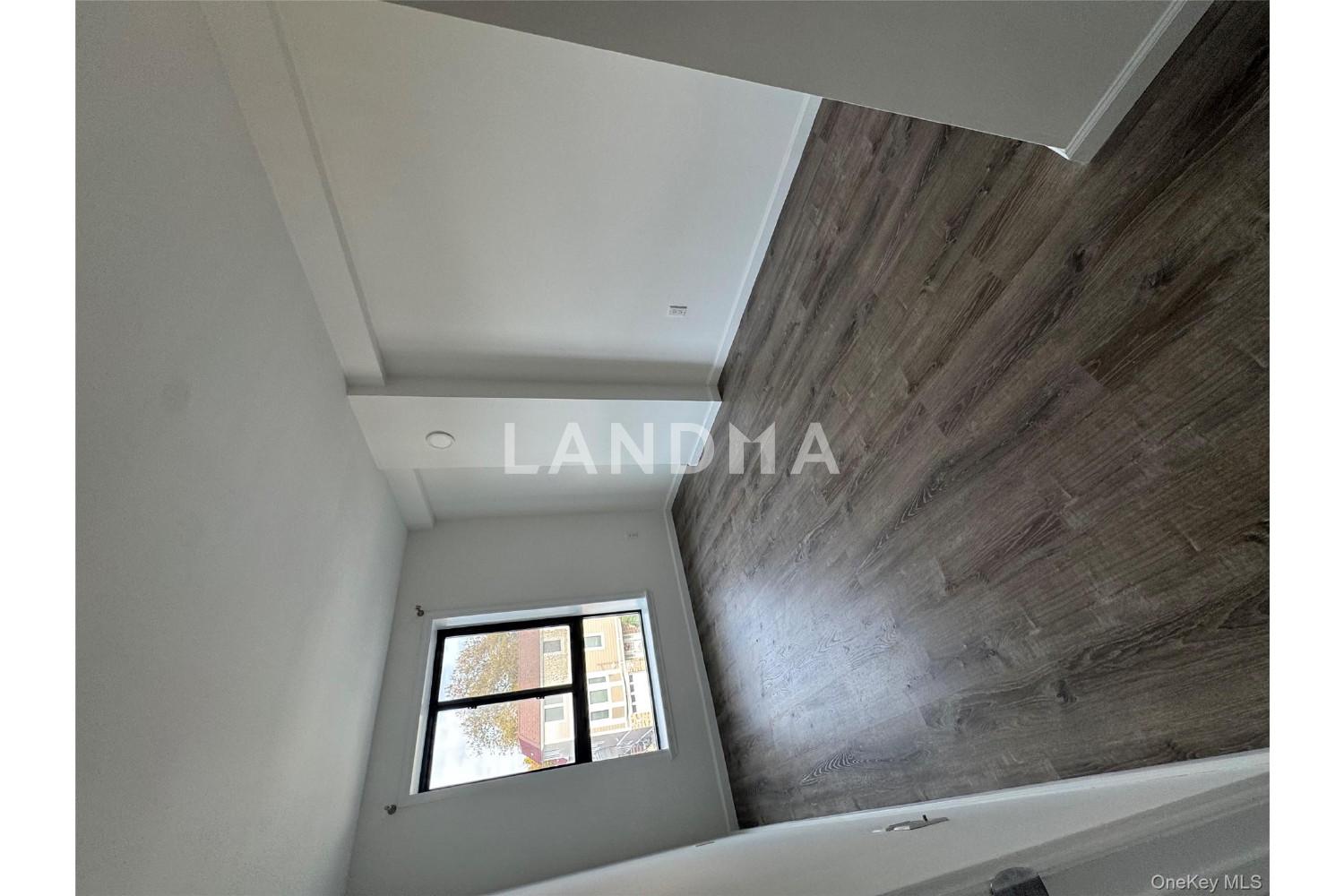 214-10 15 Avenue  Unit 3D & P6 官网图片 5