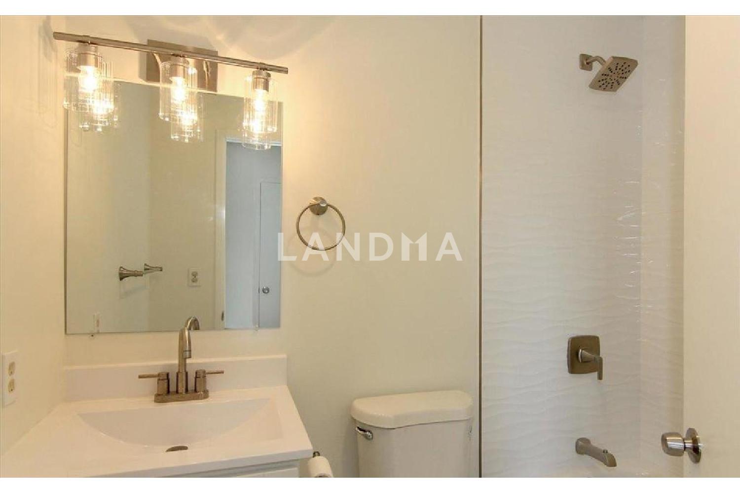 4435 Diamond Street #2 官网图片 10