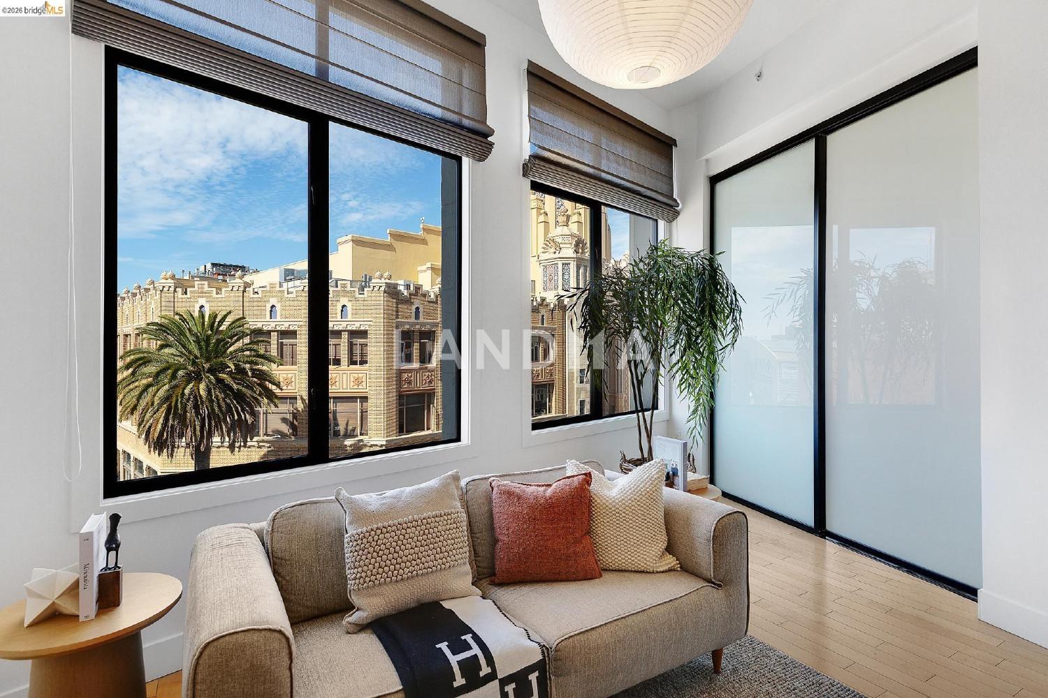 1755 Broadway #45 官网图片 4