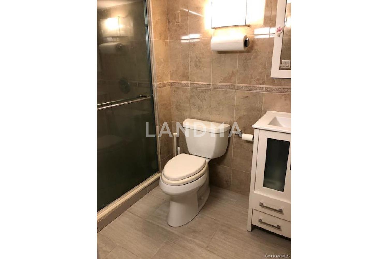 12-31 Robin Lane  Unit Triplex 官网图片 9