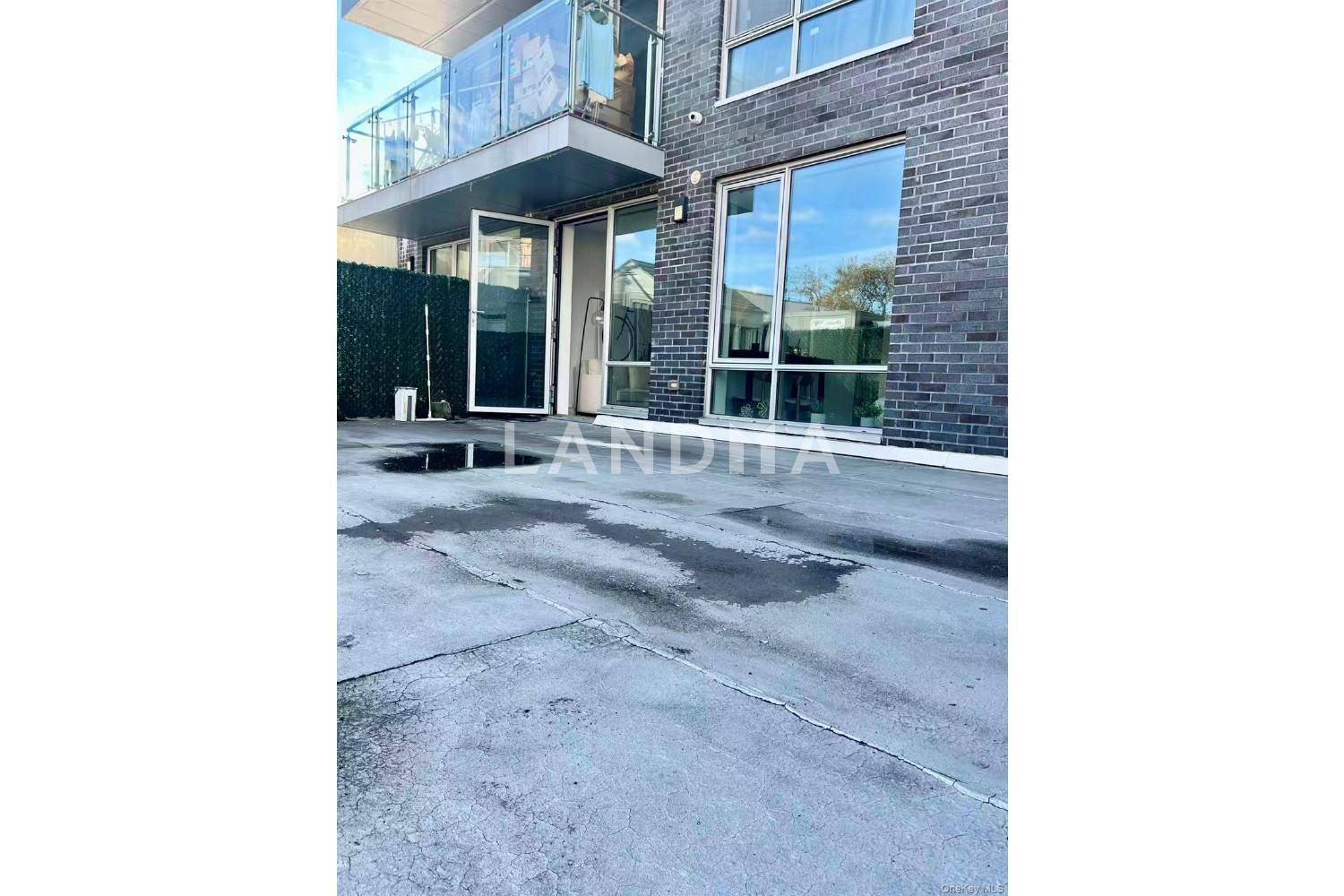 869 57th Street  Unit 205 官网图片 18