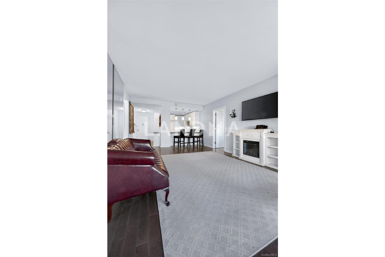 433 Main Street  Unit 103 官网图片 17