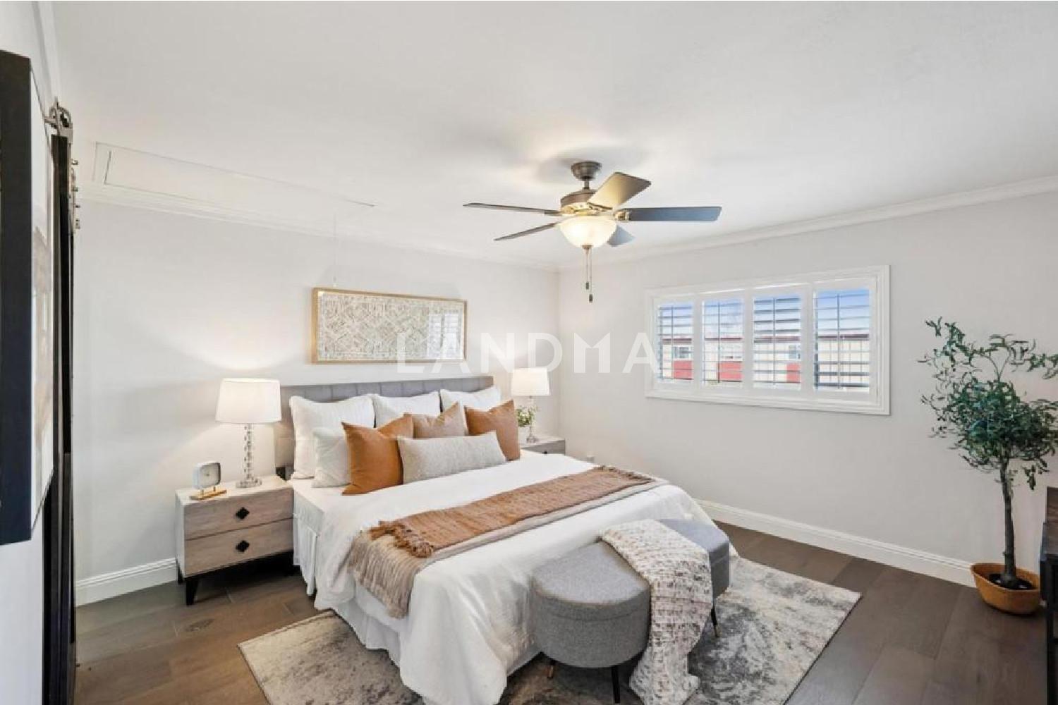 3033 Los Prados Street #229 官网图片 16