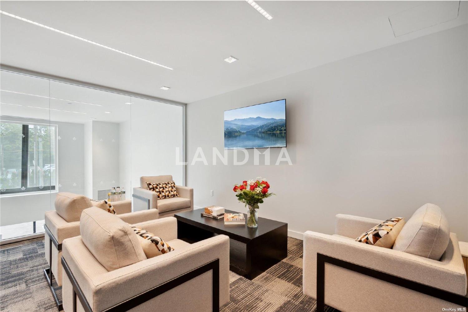 218 Middle Neck Road  Unit 107 官网图片 24
