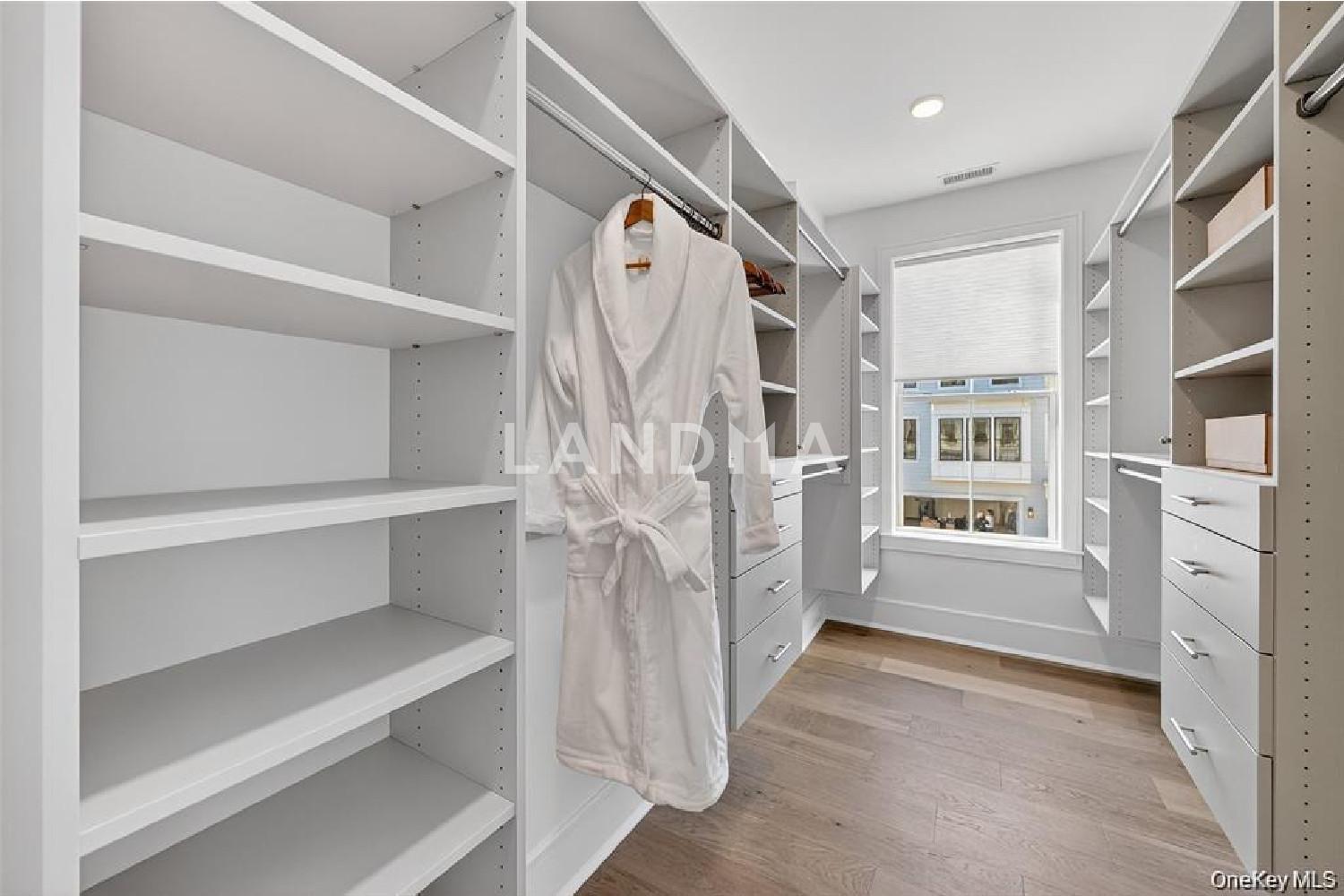 1818 Soundview Court 官网图片 25