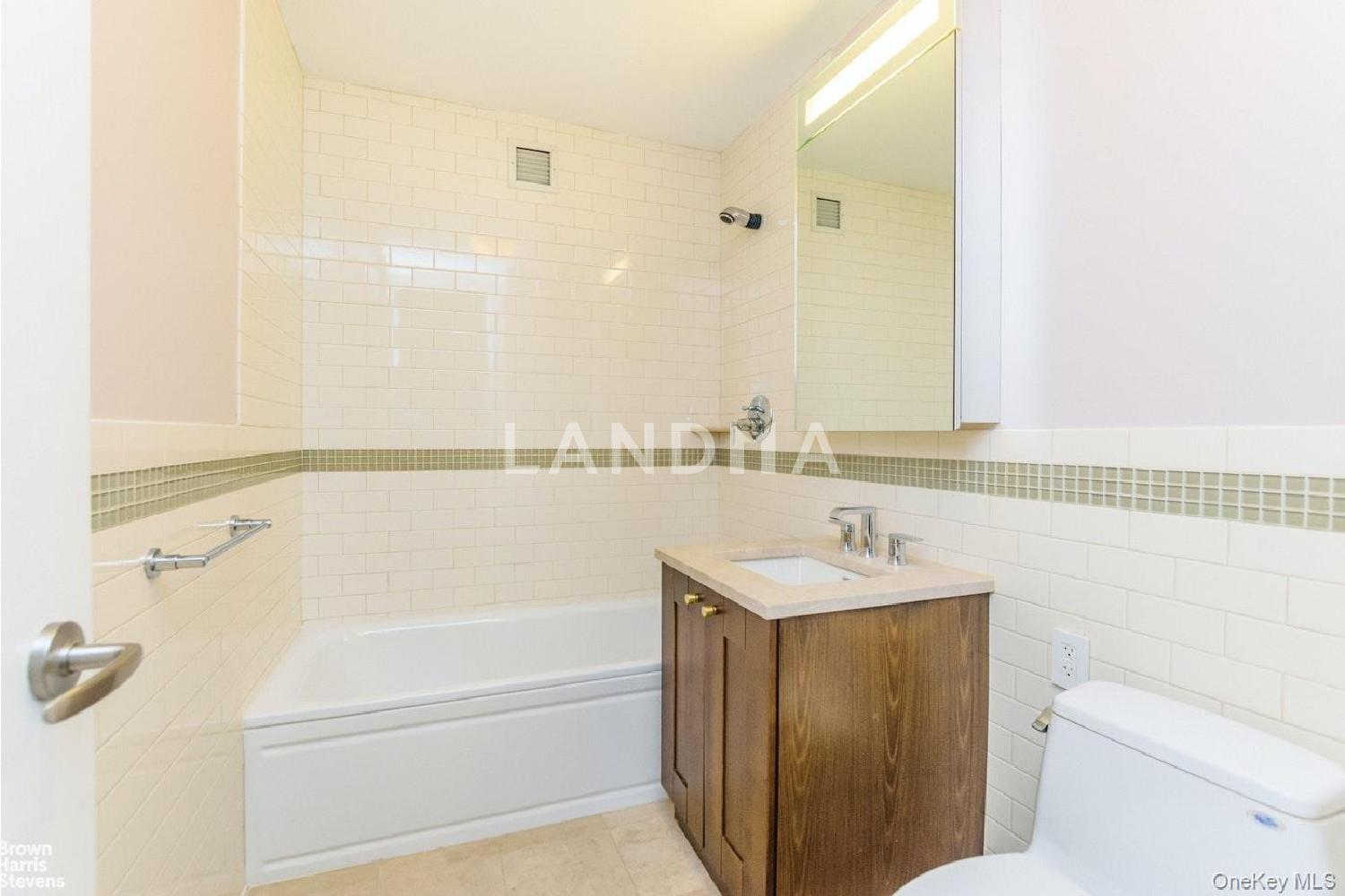 640 W 237th Street  Unit 8B 官网图片 14