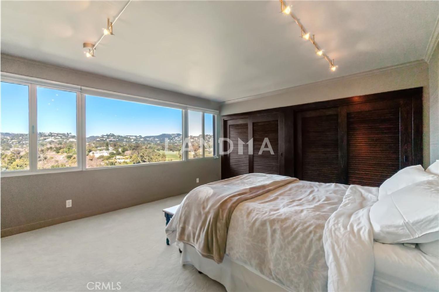 875 Comstock Avenue #16A 官网图片 16