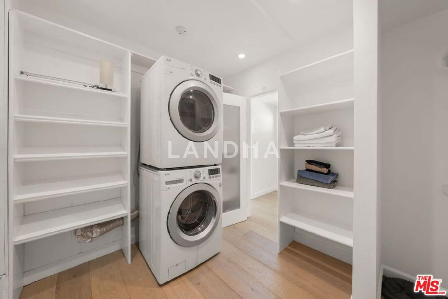 1525 N Hayworth Avenue #302 官网图片 31
