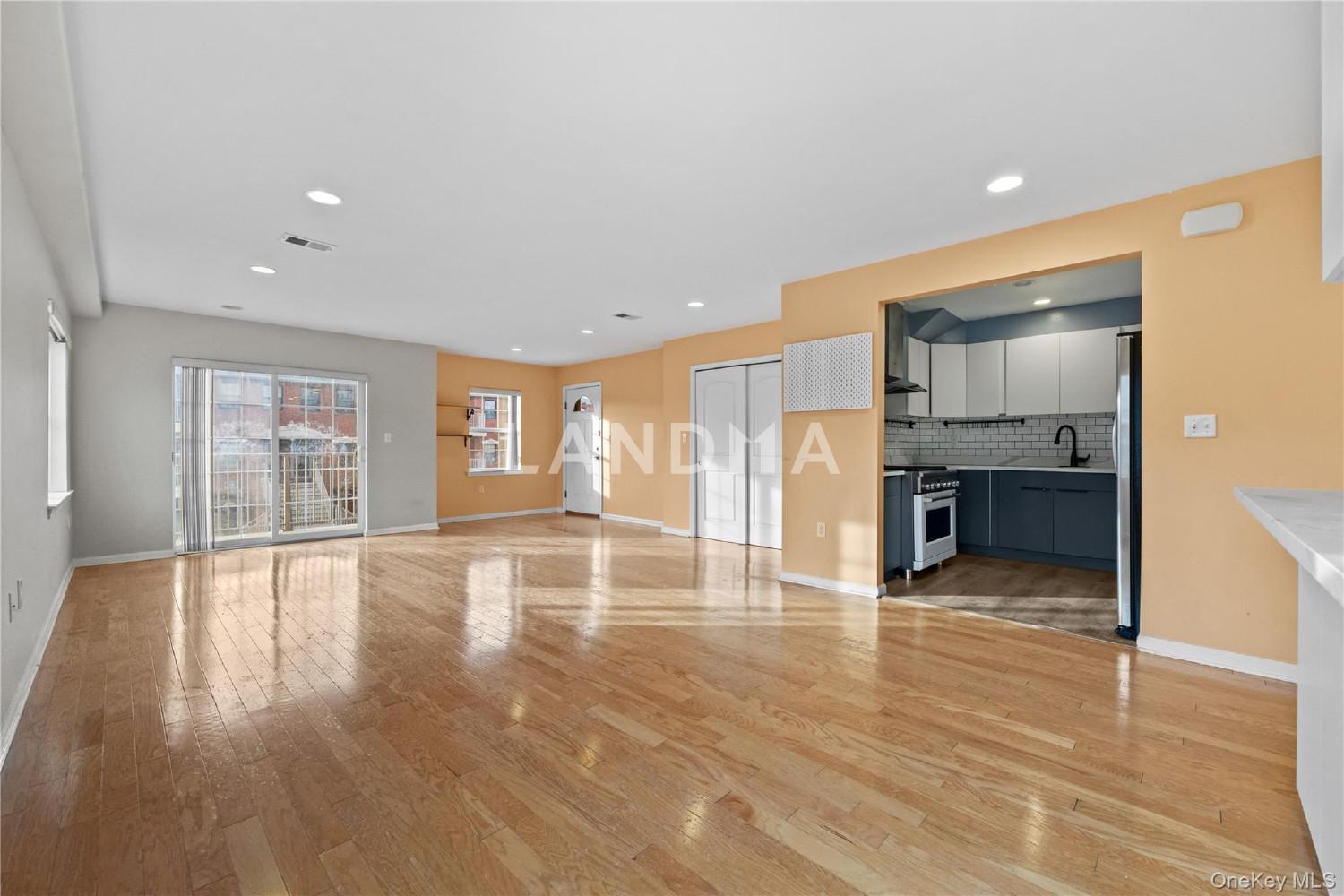 223 Constitution Place  Unit A 官网图片 5