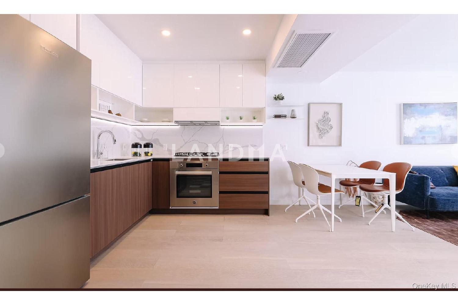 144-49 Northern Boulevard  Unit 529 官网图片 11