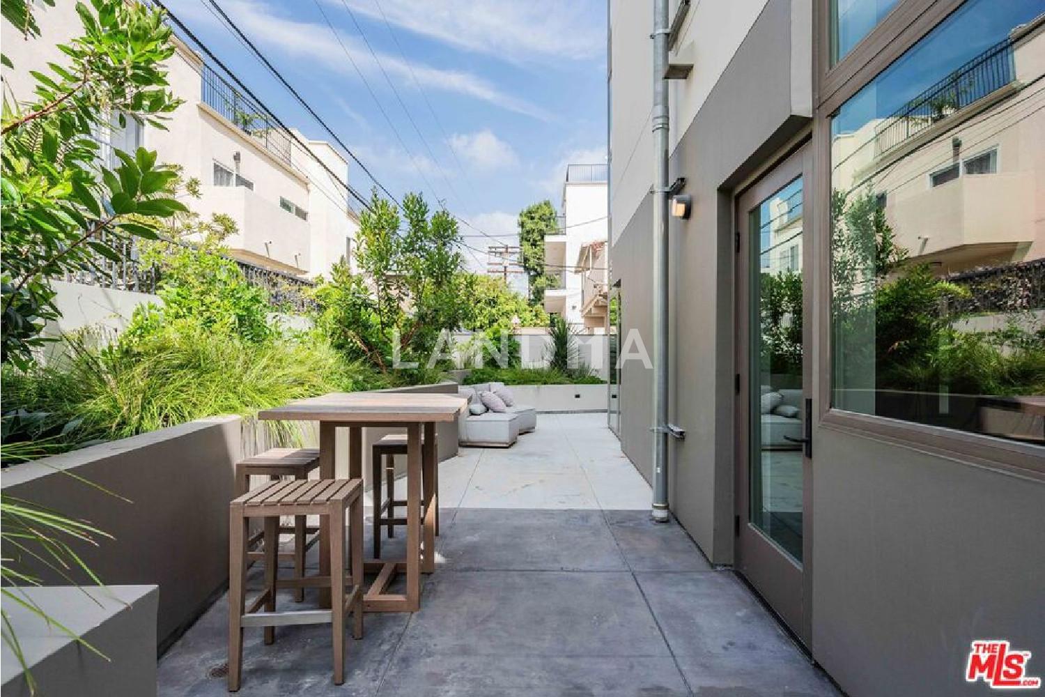 1729 S Barrington Avenue #2 官网图片 28