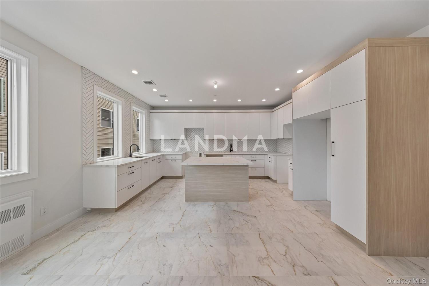472 W Central Avenue  Unit 204 官网图片 9