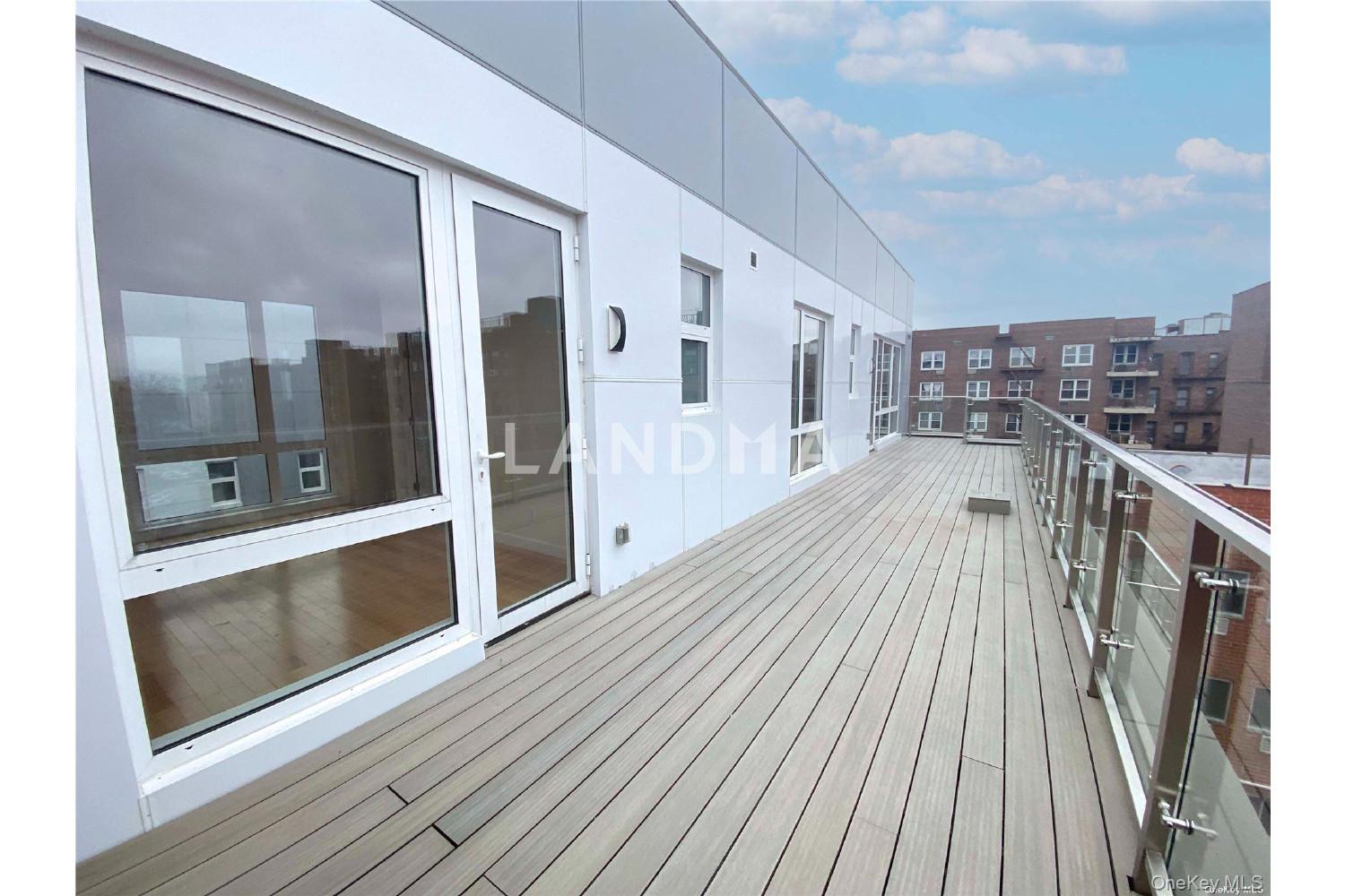 42-23 Parsons Boulevard  Unit 1E 官网图片 14