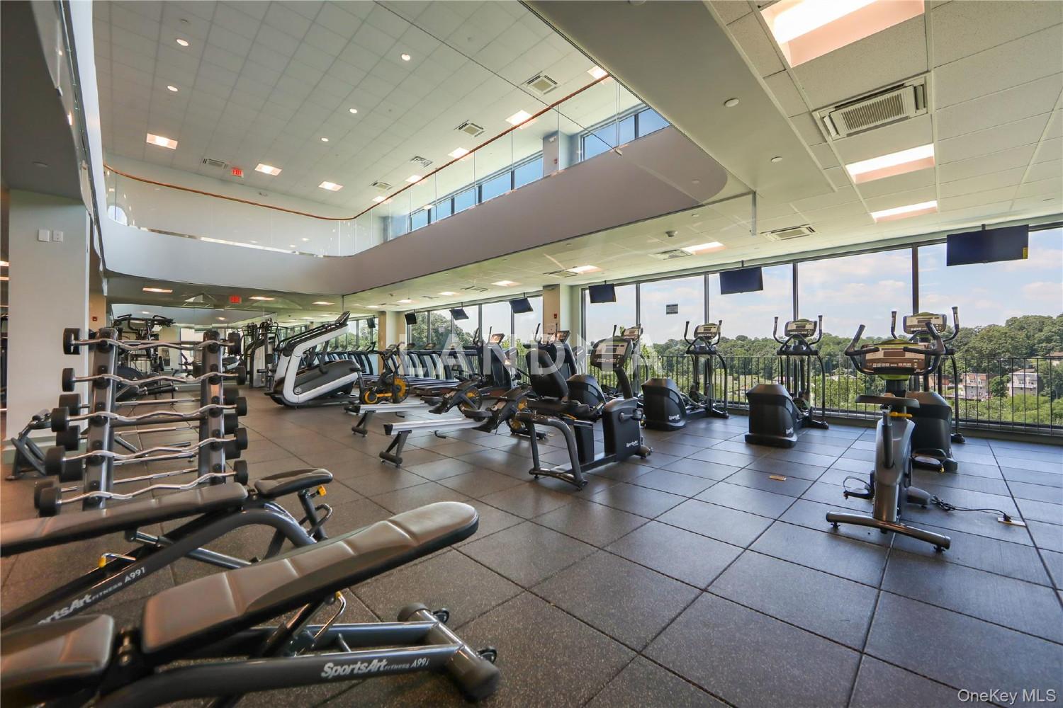 701 Ridge Hill Boulevard  Unit 10I 官网图片 6