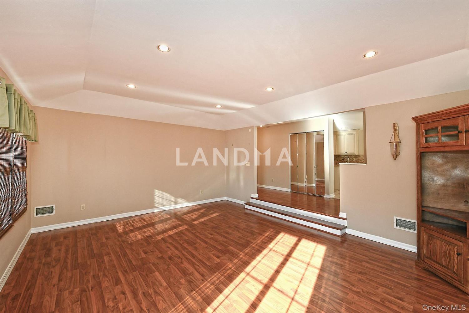104 Lakebridge Drive N 官网图片 8