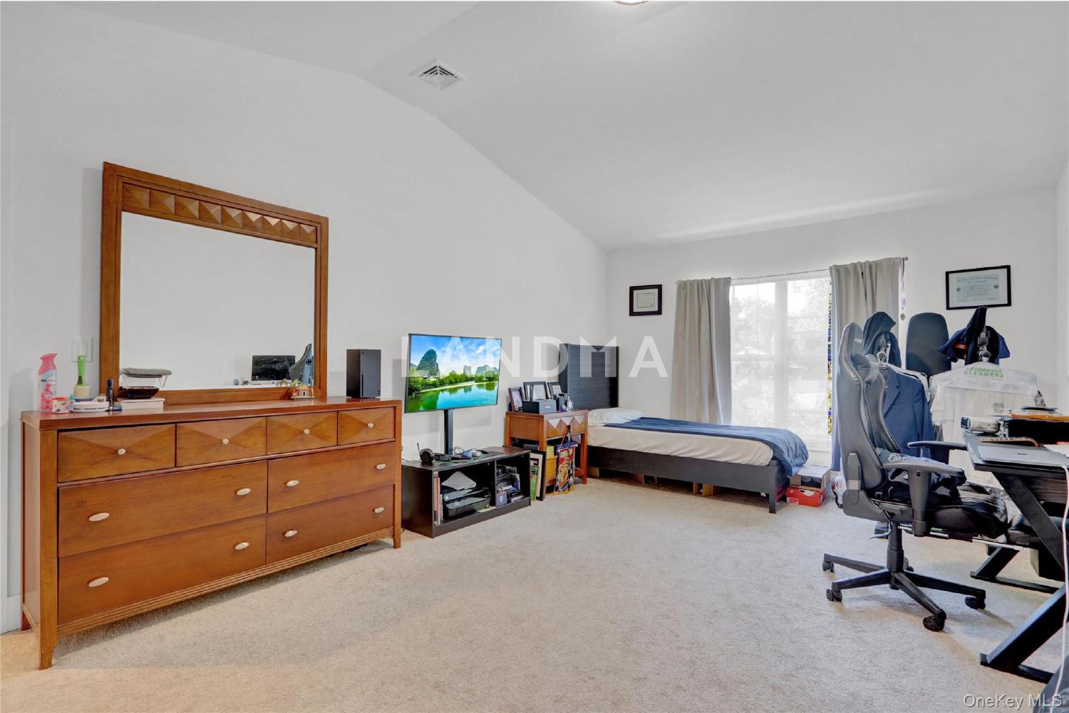 704 Breton Way  Unit 704 官网图片 16