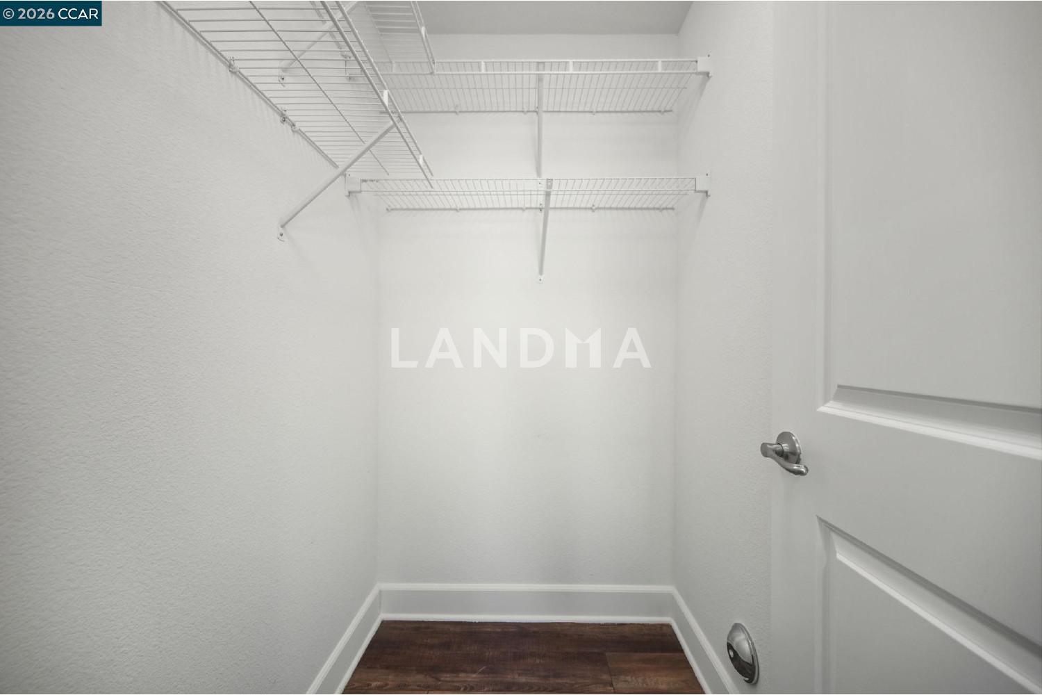 3827 BRANDING IRON PLACE 官网图片 12