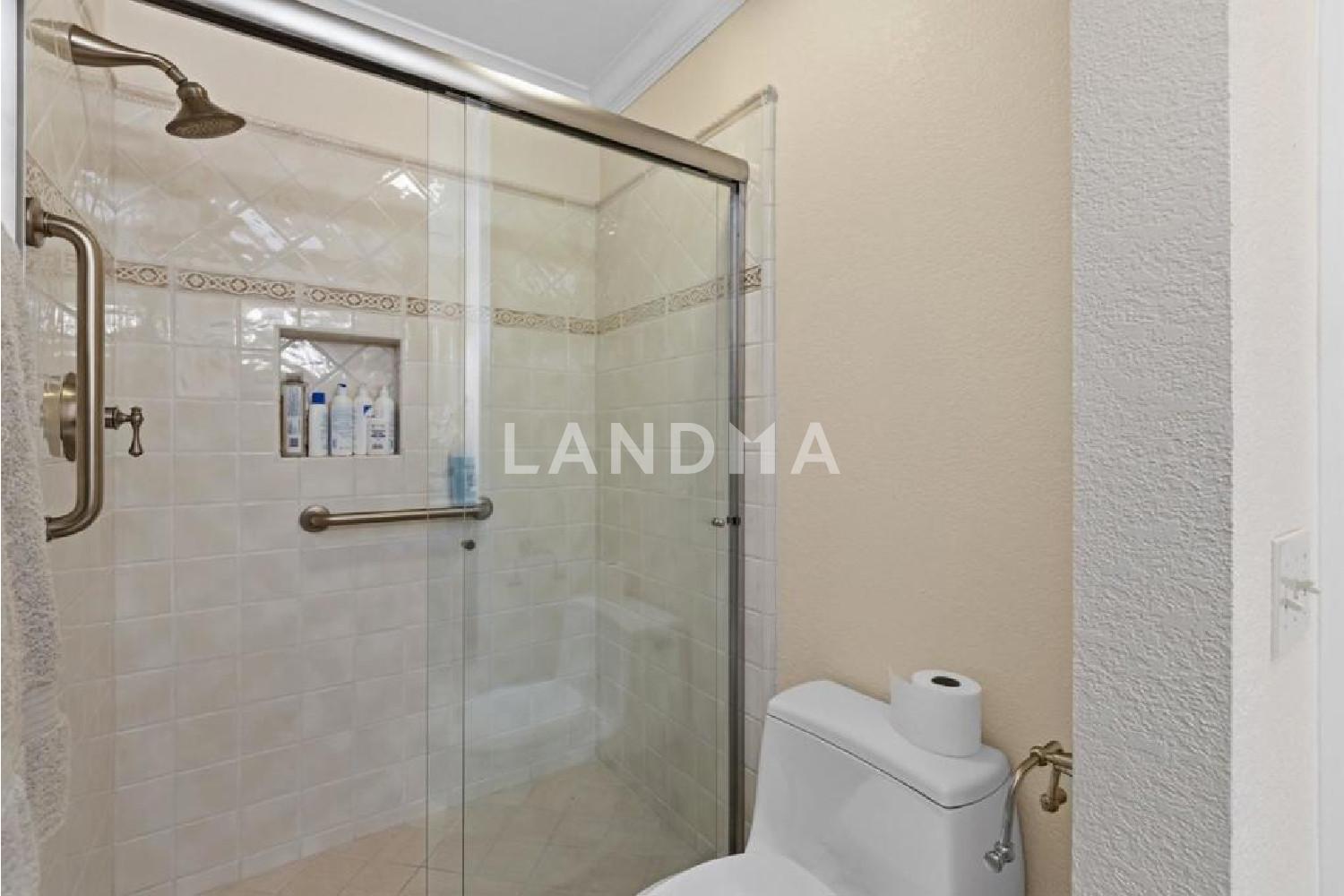 8449 Traminer Court 官网图片 28