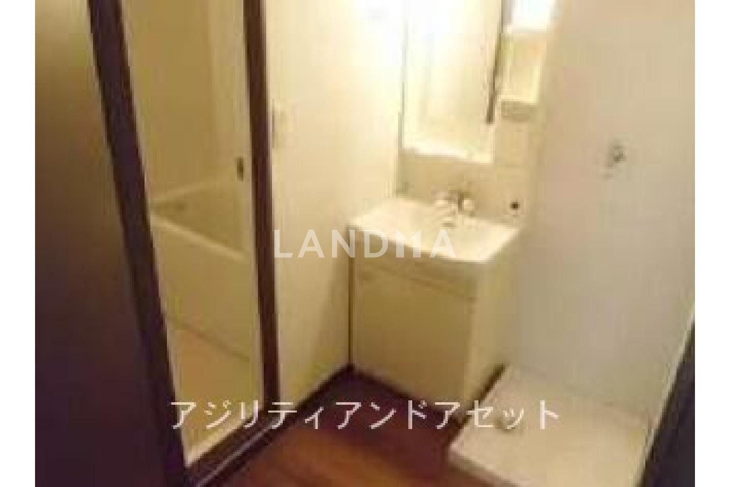 東京都北区赤羽北1 一棟売りアパート 282.57㎡ 官网图片 6