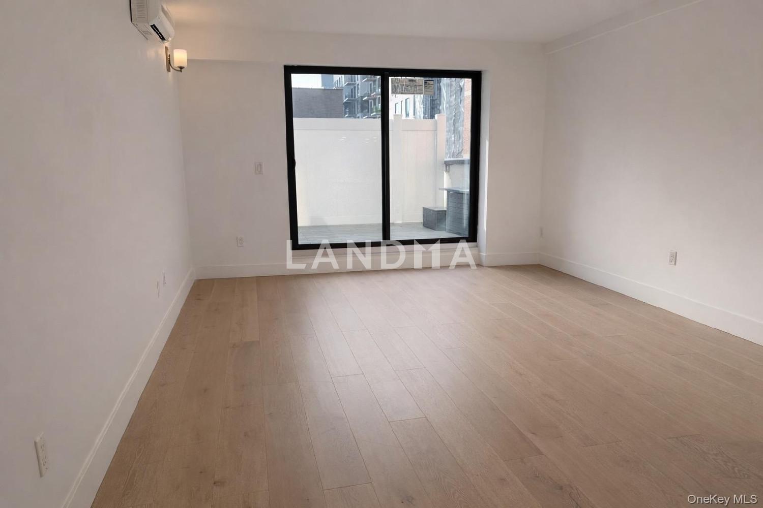 52-16 Roosevelt Avenue  Unit 2C 官网图片 4