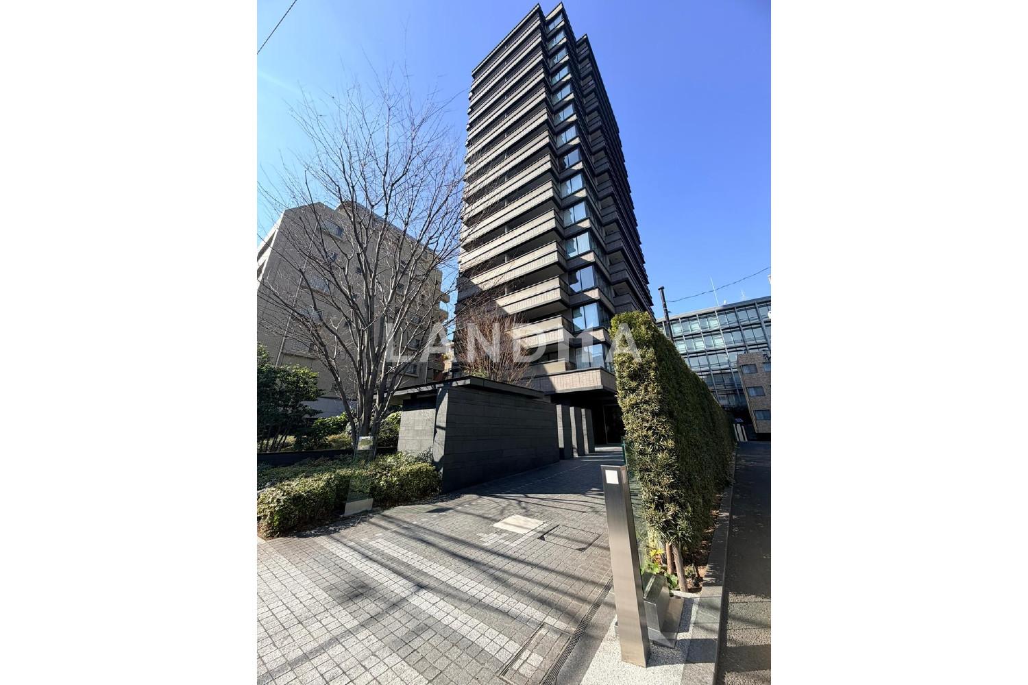 ブランズ六番町