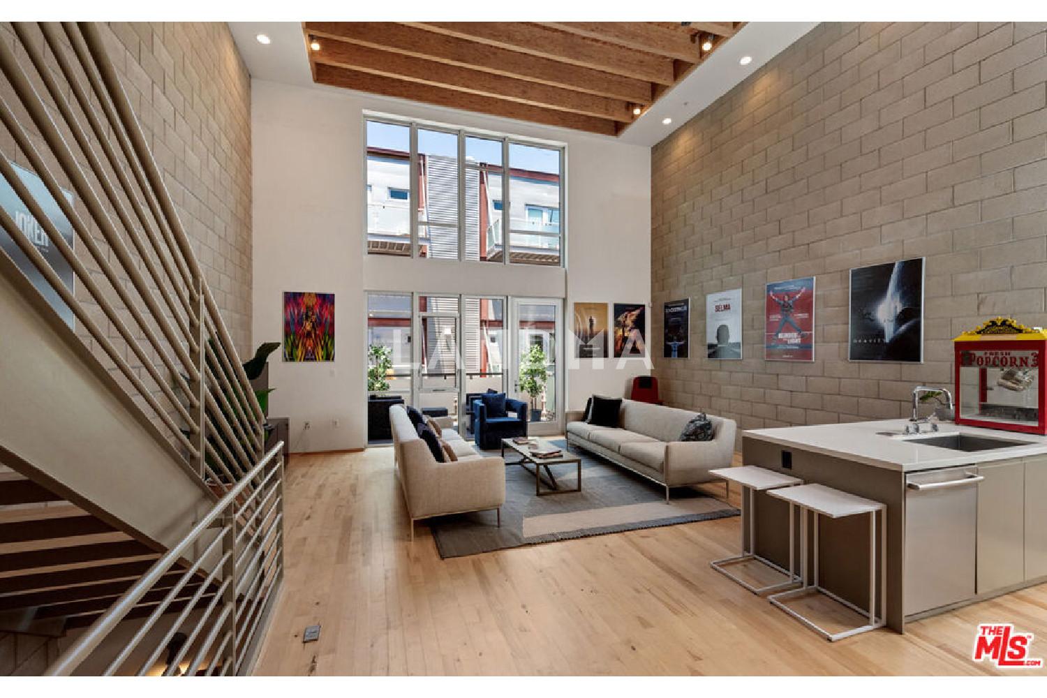 3450 Cahuenga Boulevard #410