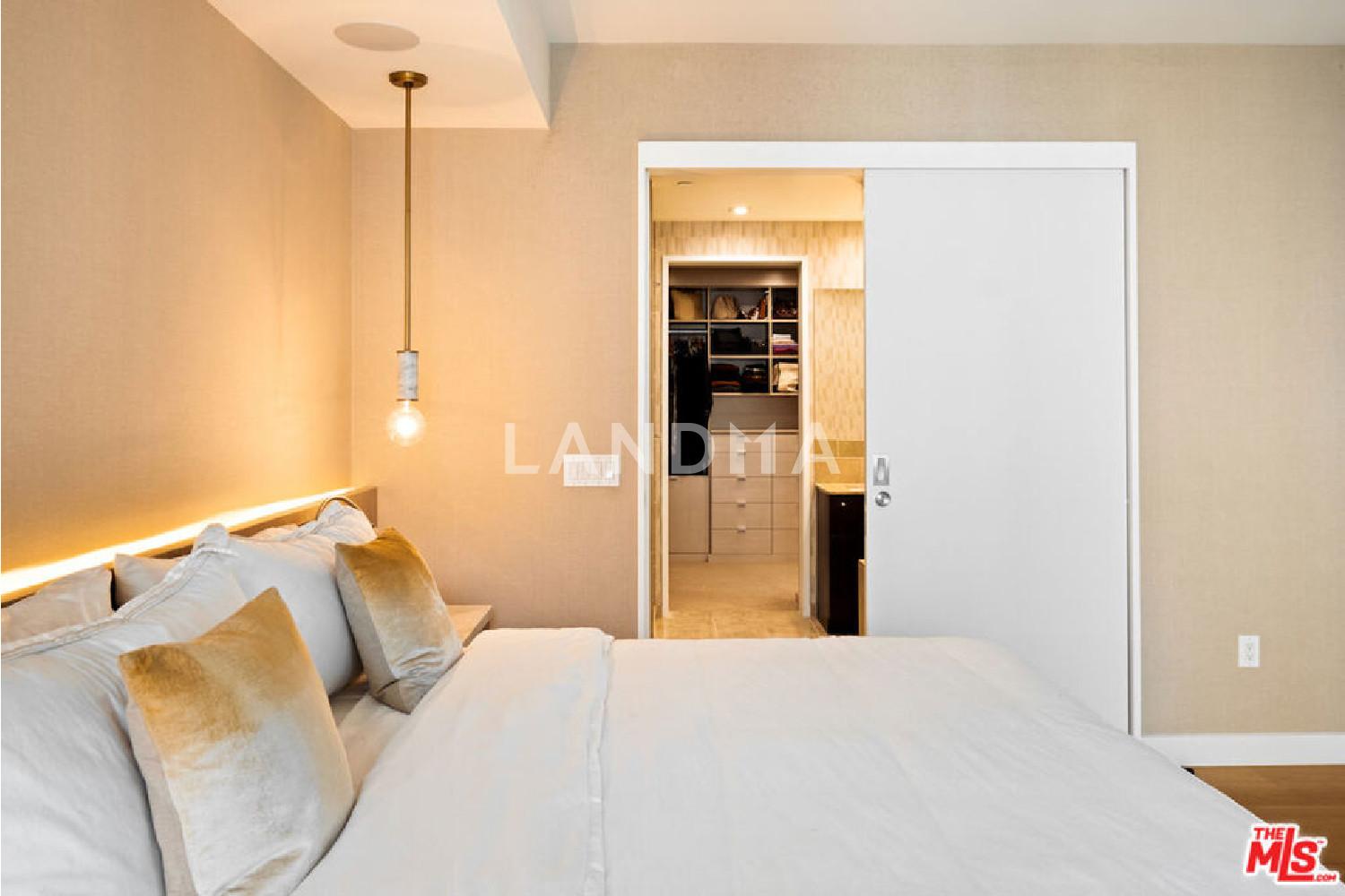 6250 Hollywood Boulevard #8M 官网图片 21