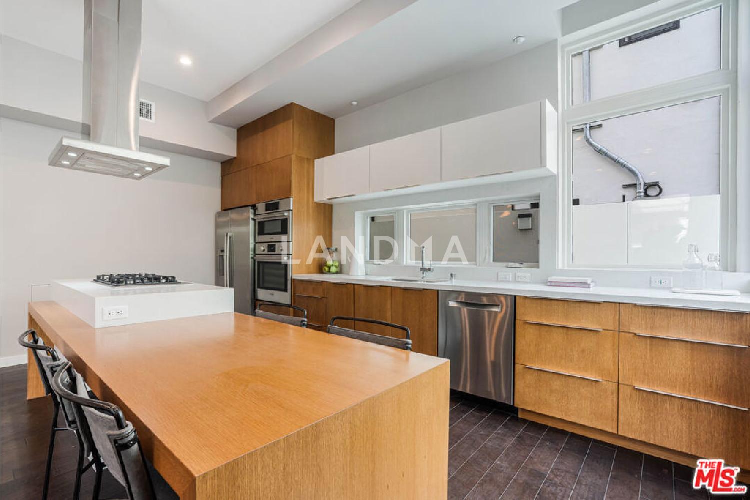 1729 S Barrington Avenue #2 官网图片 4