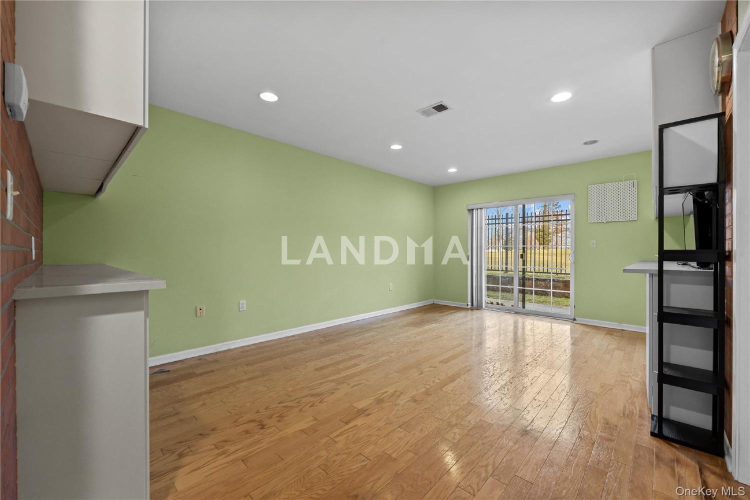 223 Constitution Place  Unit A 官网图片 19