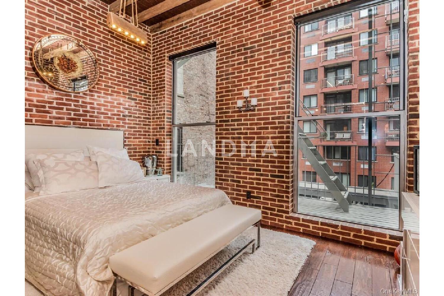 224 E 14th Street  Unit 1 官网图片 20