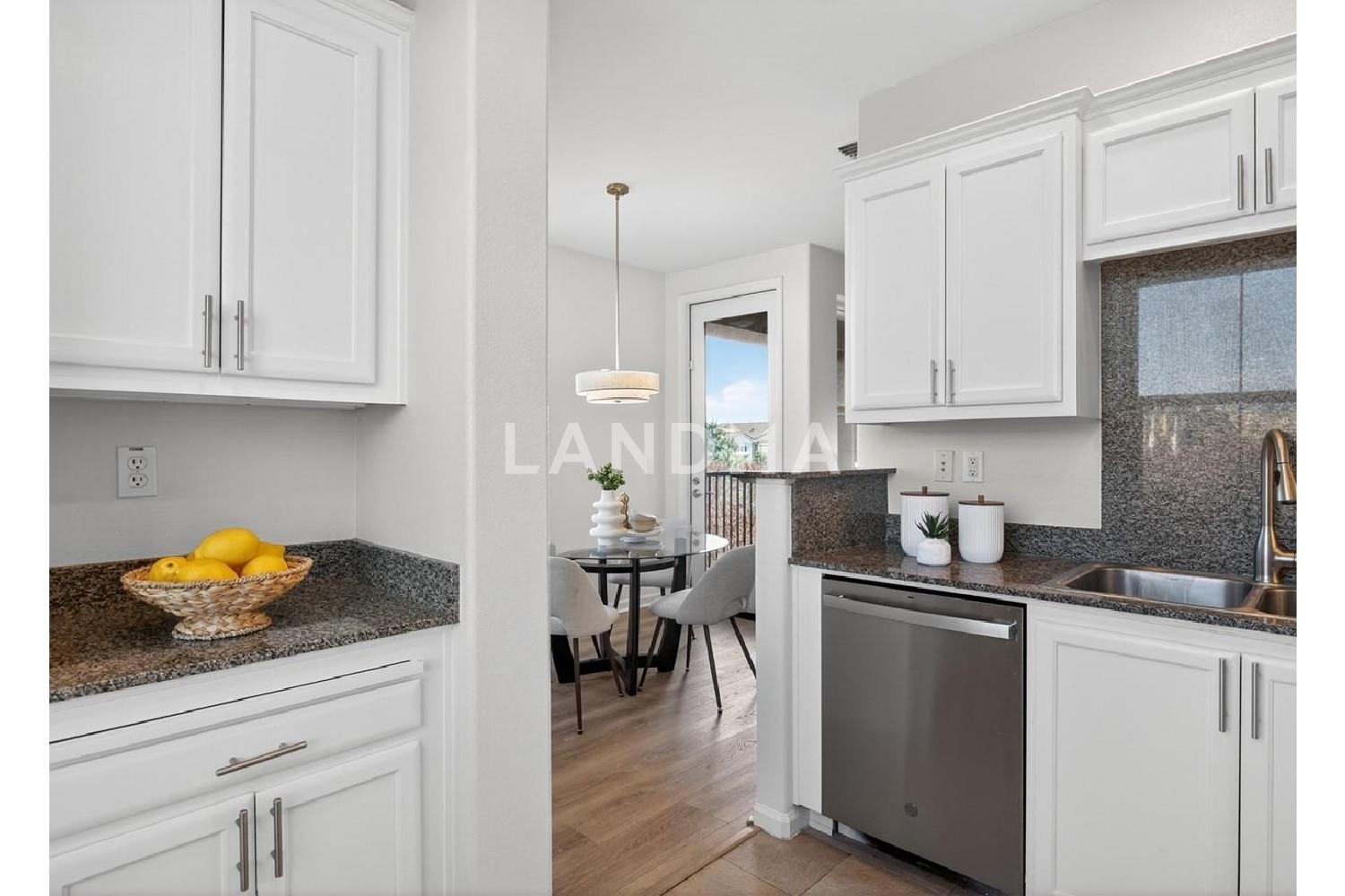 3240 Maguire Way #318 官网图片 15